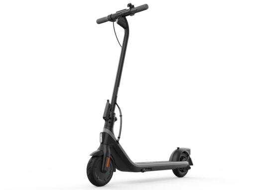 Segway Ninebot Kickscooter E2 14+ godina; 90 kg; 20 km/h; 25 km; 12%; 8"; 450 W